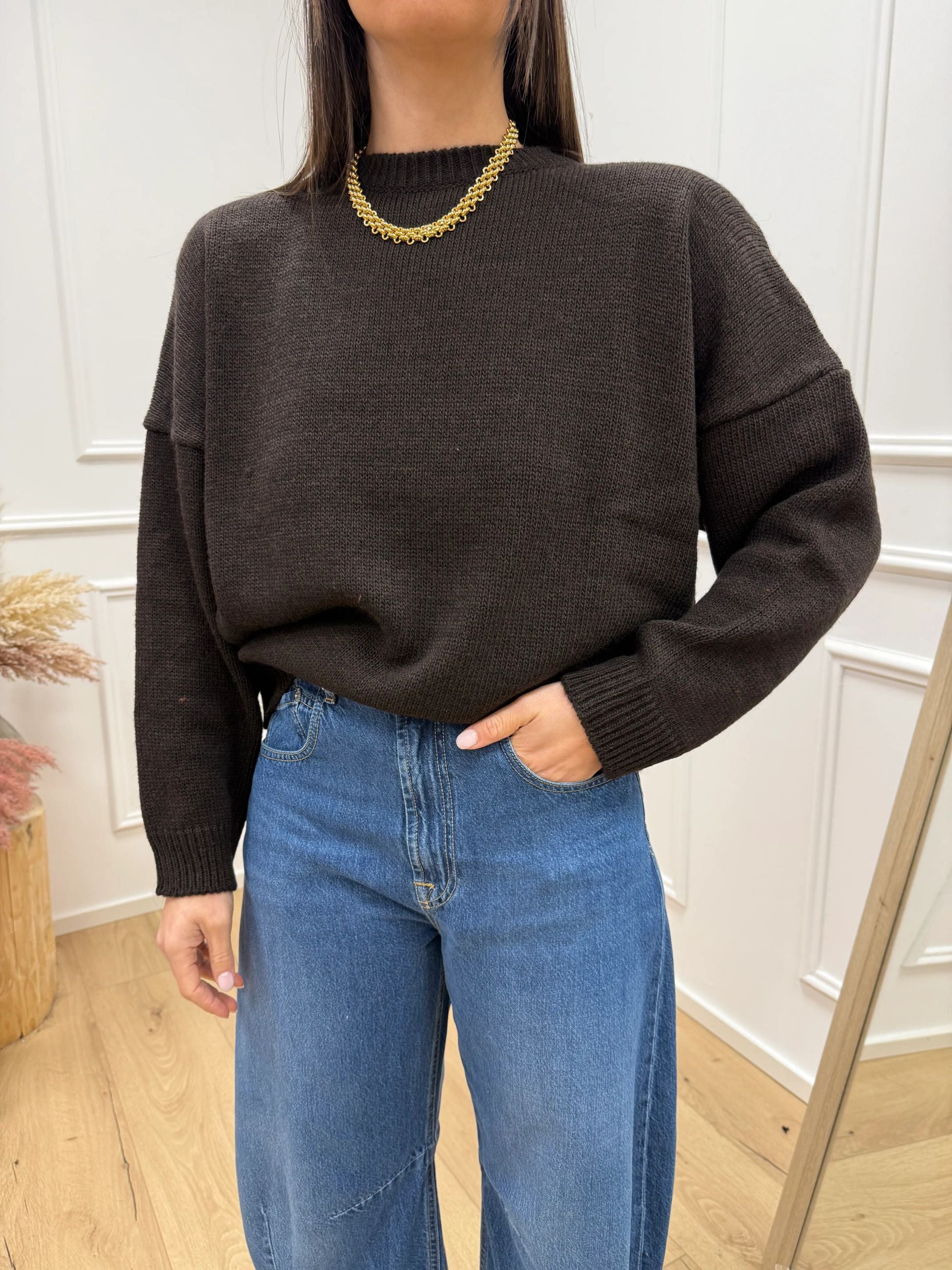 Maglia oversize moro con spalline imbottite - HaveOne