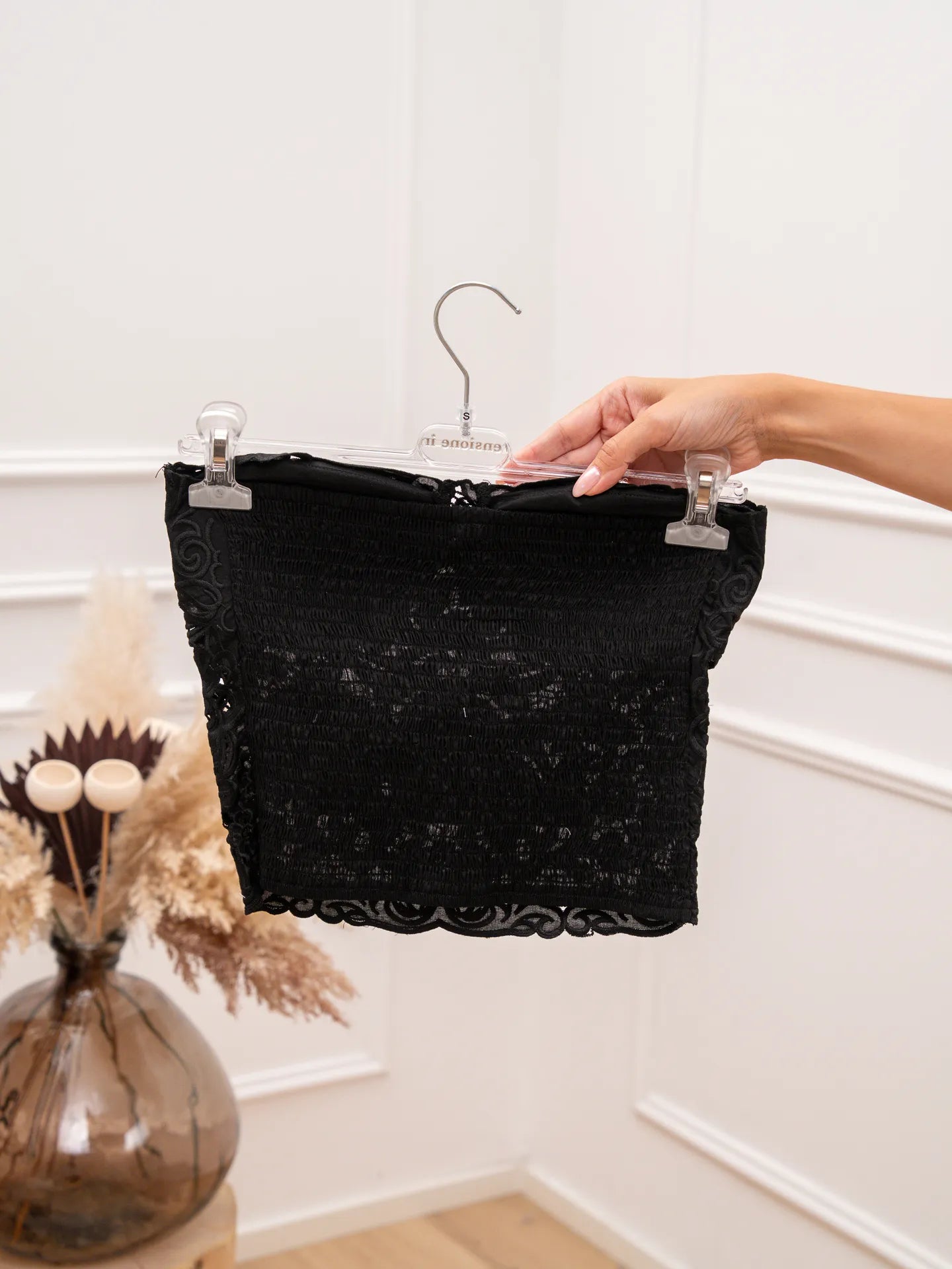 Top corsetto pizzo nero con punto smock - Tensione In