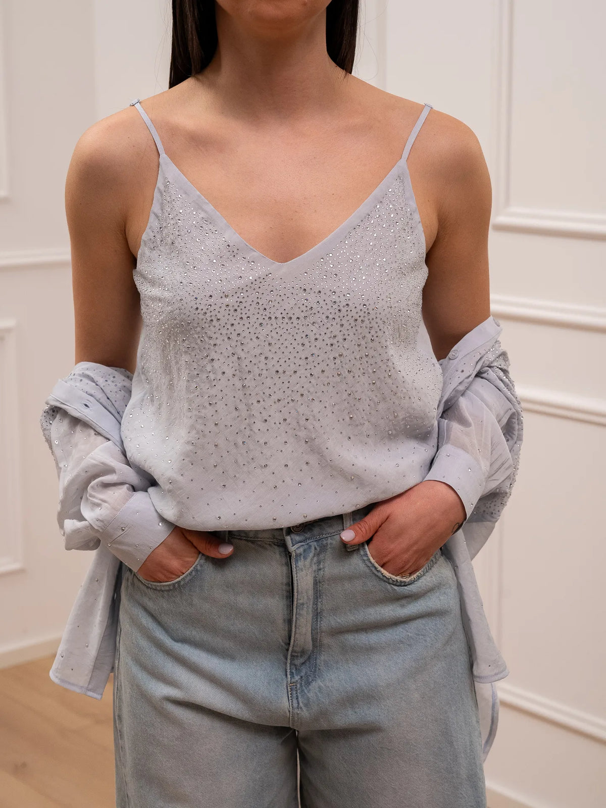 Top celeste in mussola con strass - You Decide