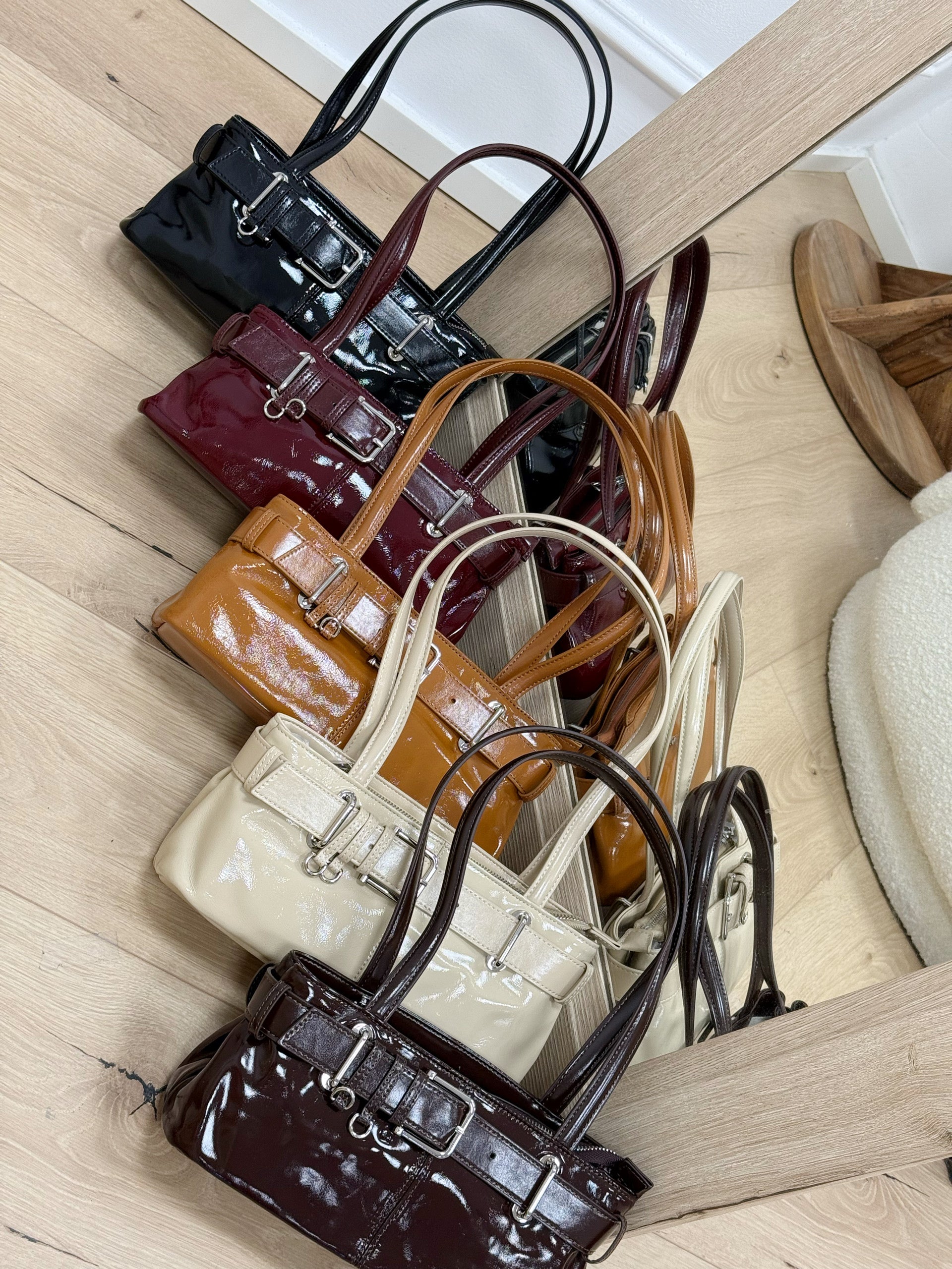Borsa Glossy nera - Calibro Shop