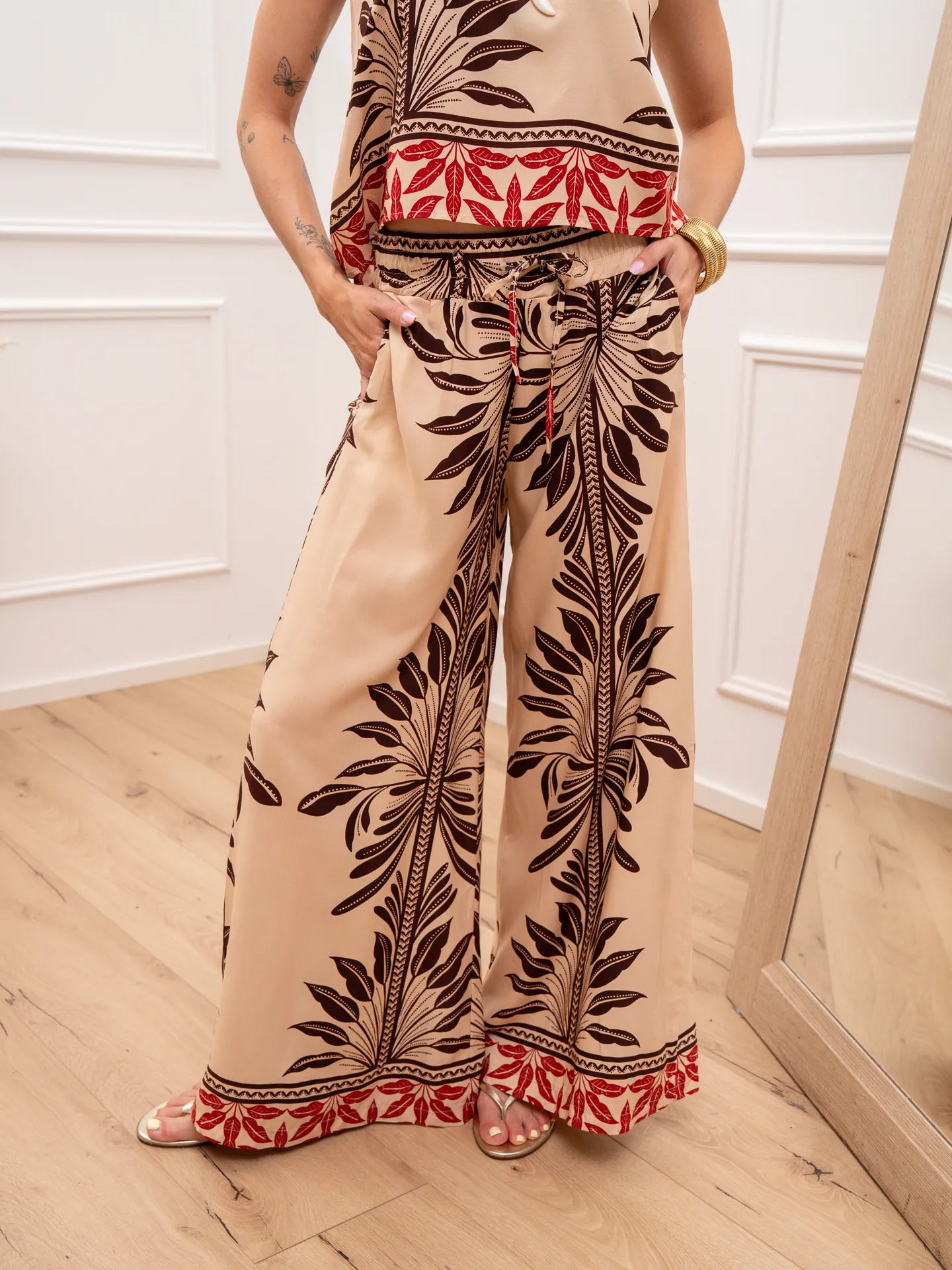 Pantaloni Eden sabbia, moro e rosso - HaveOne