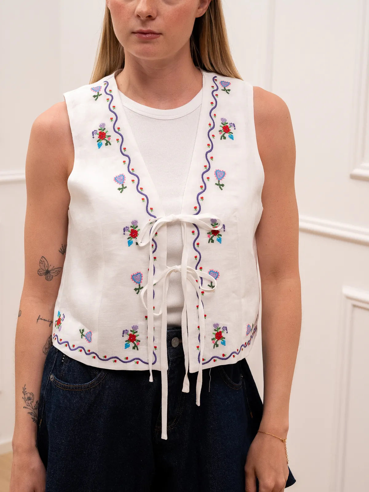 Gilet Lavanda bianco con ricami - Crispy