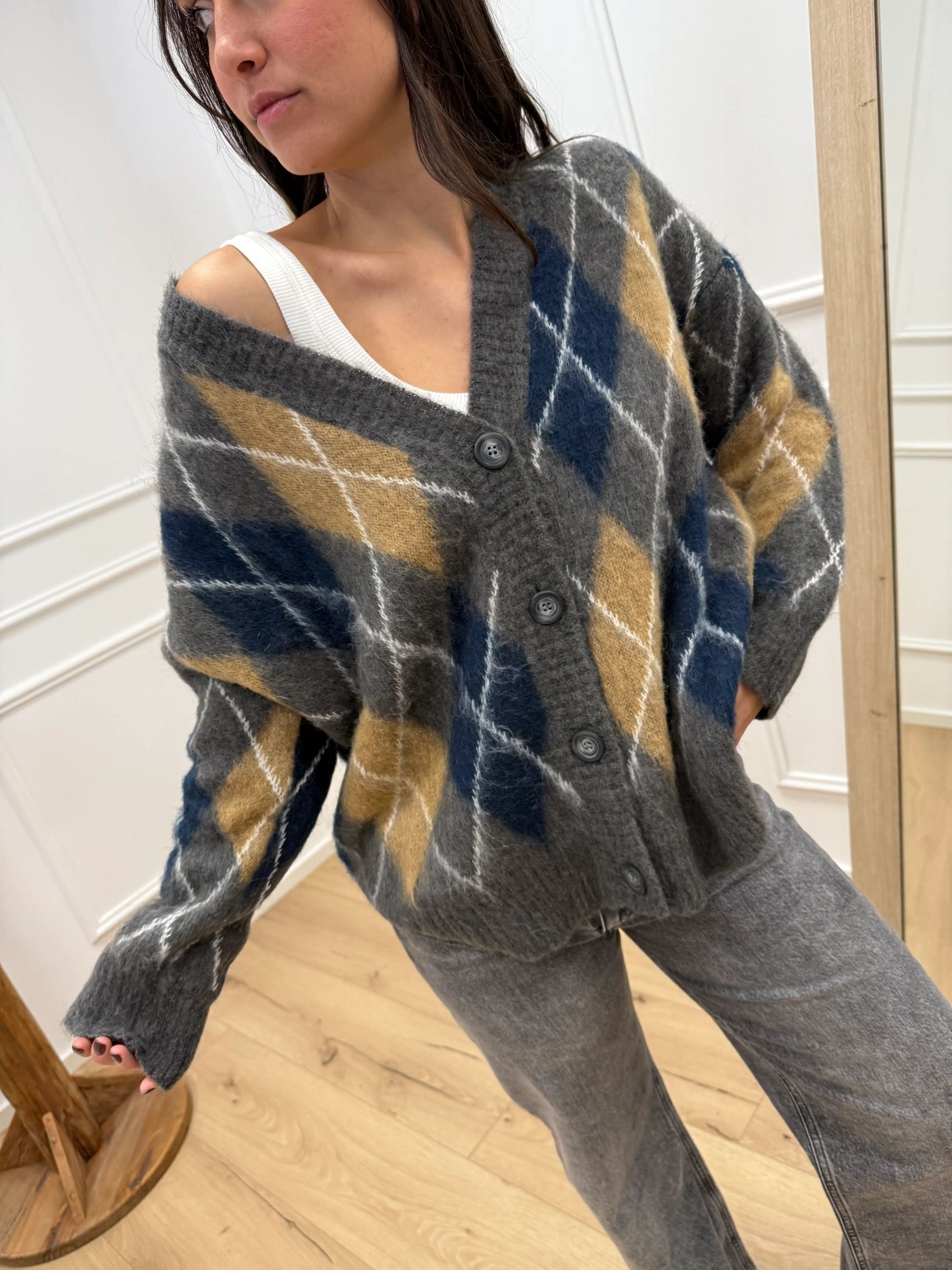 Cardigan mohair rombi grigio, camel, blu - Tensione In