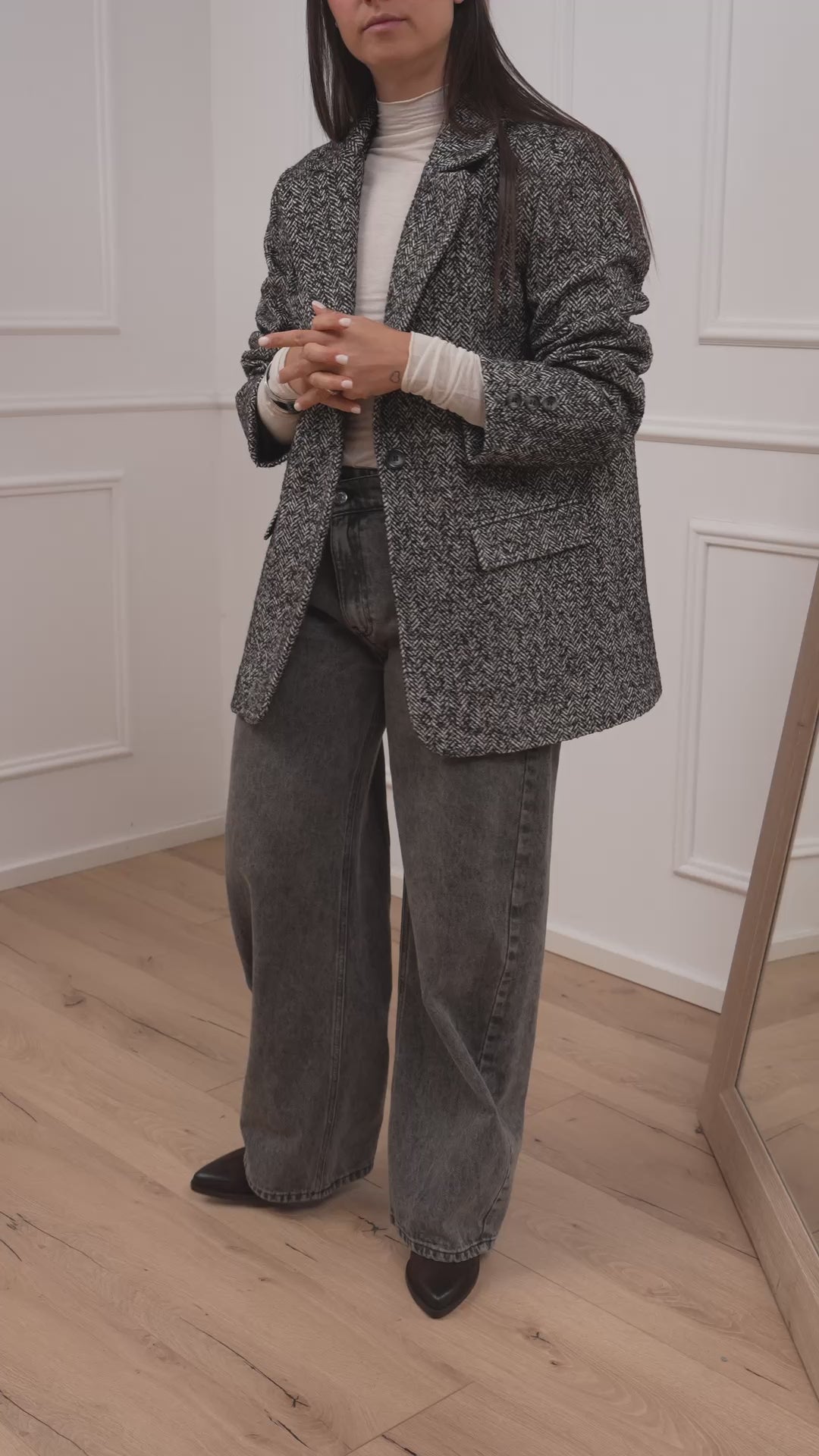 Carica video: Giacca cappotto spinata grigio, moro - Vicolo