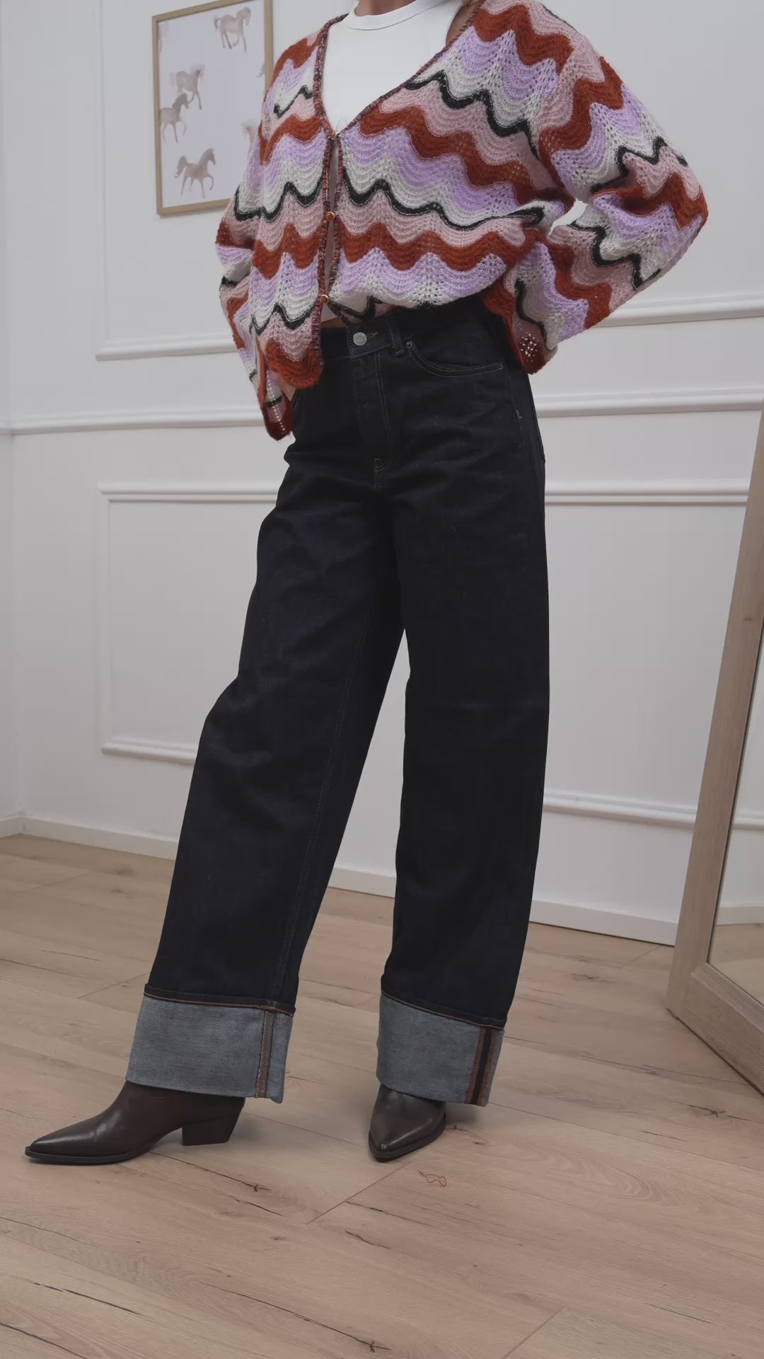 Carica video: Jeans Tokyo blu scuro con risvolto - JJXX