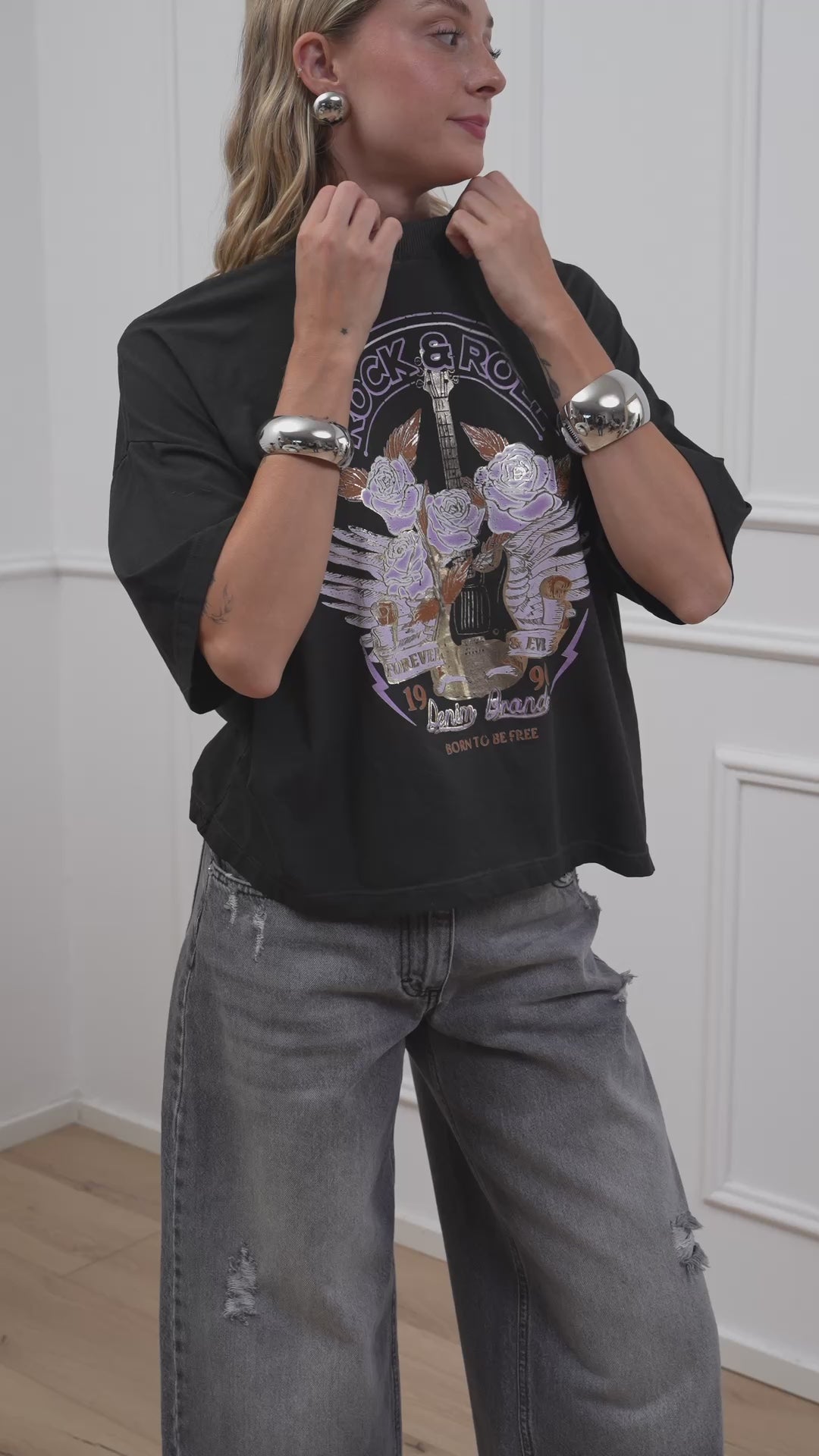 Carica video: T shirt over Rock grigio piombo - HaveOne