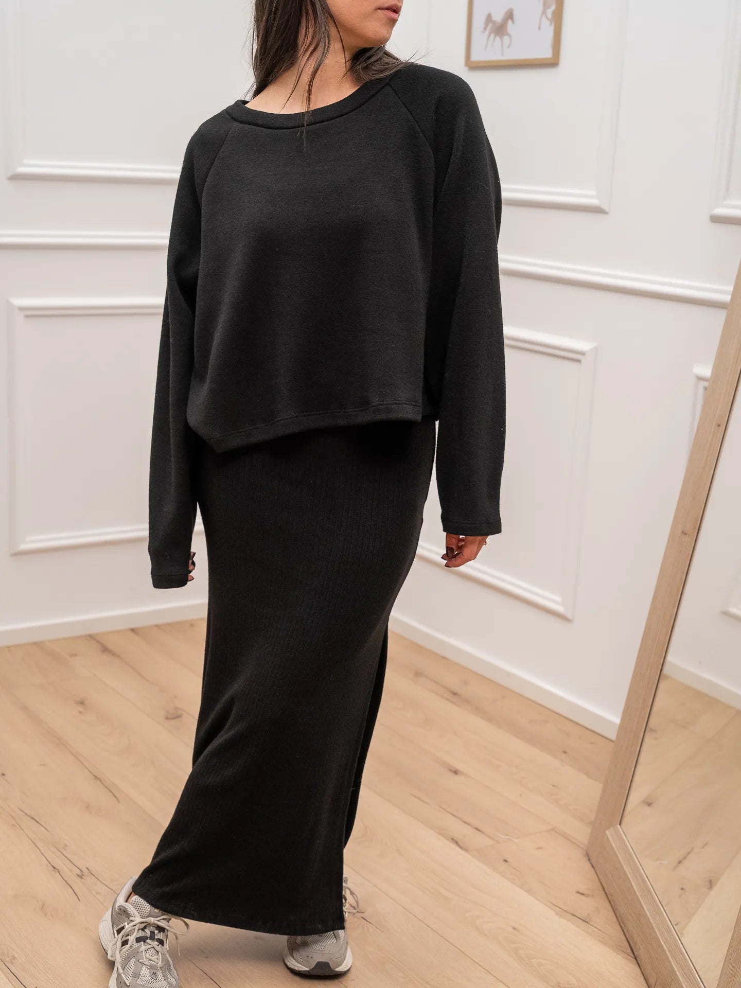 Vestito a coste soft touch nero con felpa - HaveOne