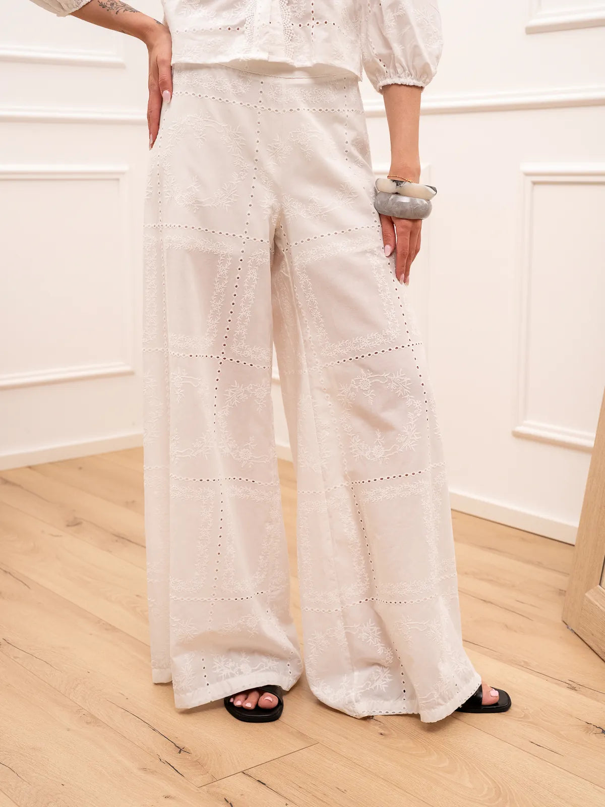 Pantaloni Bon Ton in sangallo bianchi - Tensione In