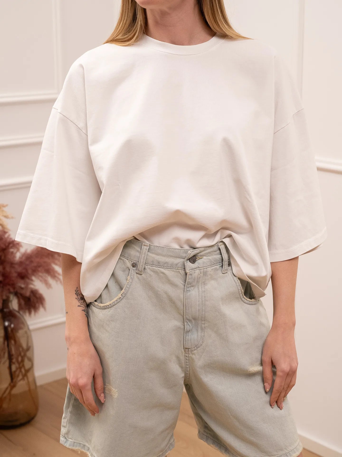 T shirt bianca a scatoletta manica 3/4 - Philia Loft