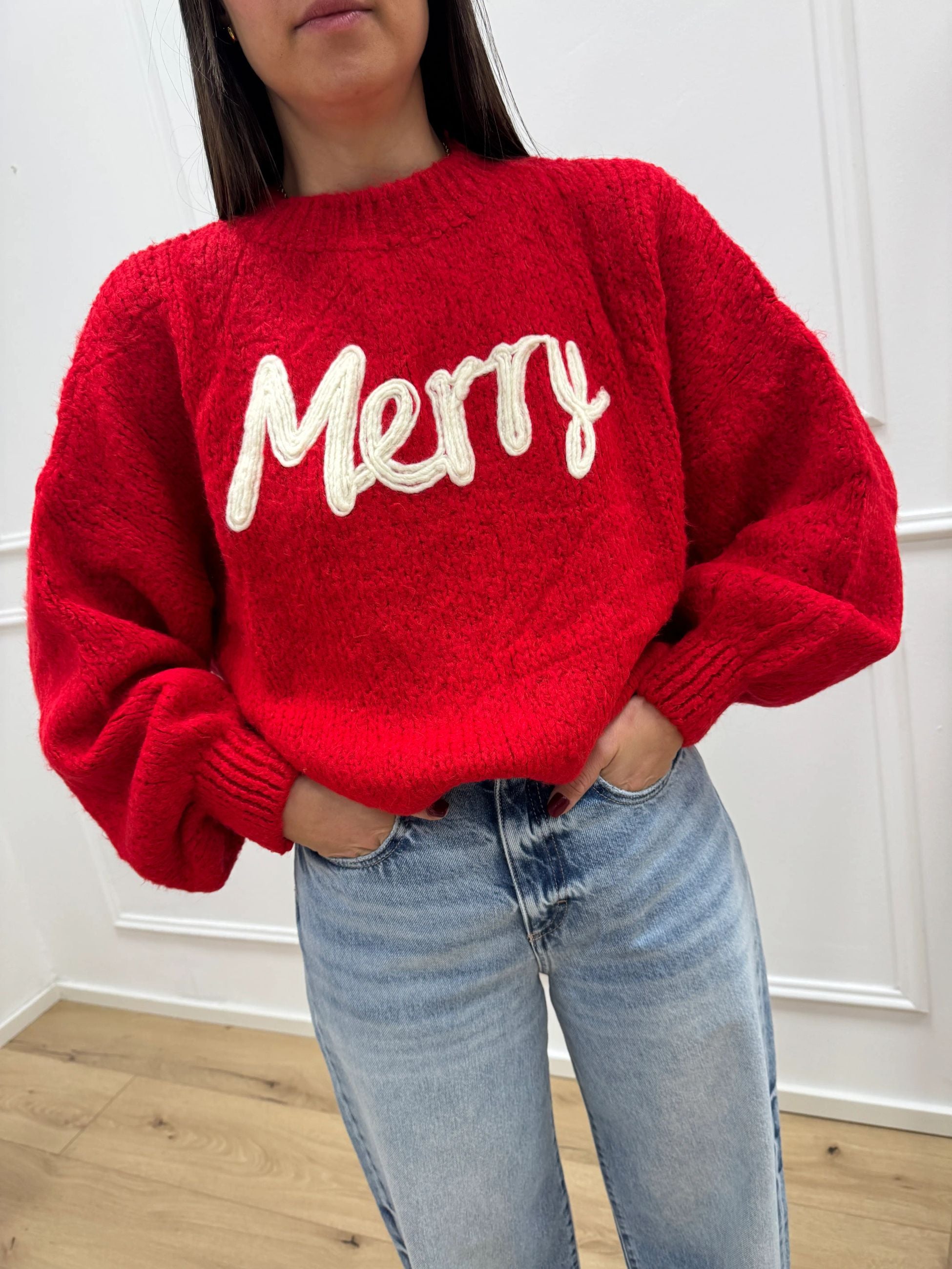 Maglione girocollo rosso ricamo Merry - You Decide