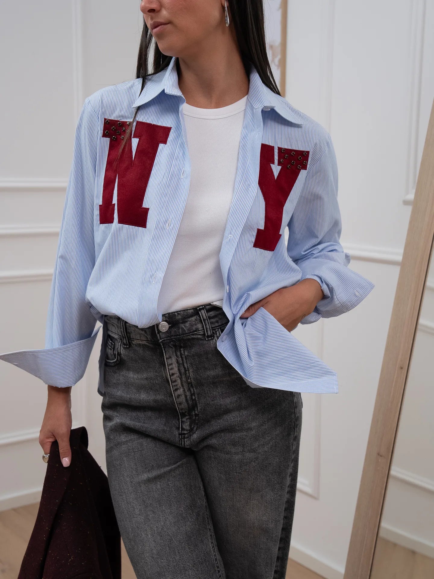 Camicia rigata celeste patch NY - Vicolo