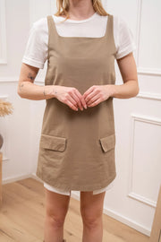 Vestito in cotone beige con t shirt bianca - Tensione In