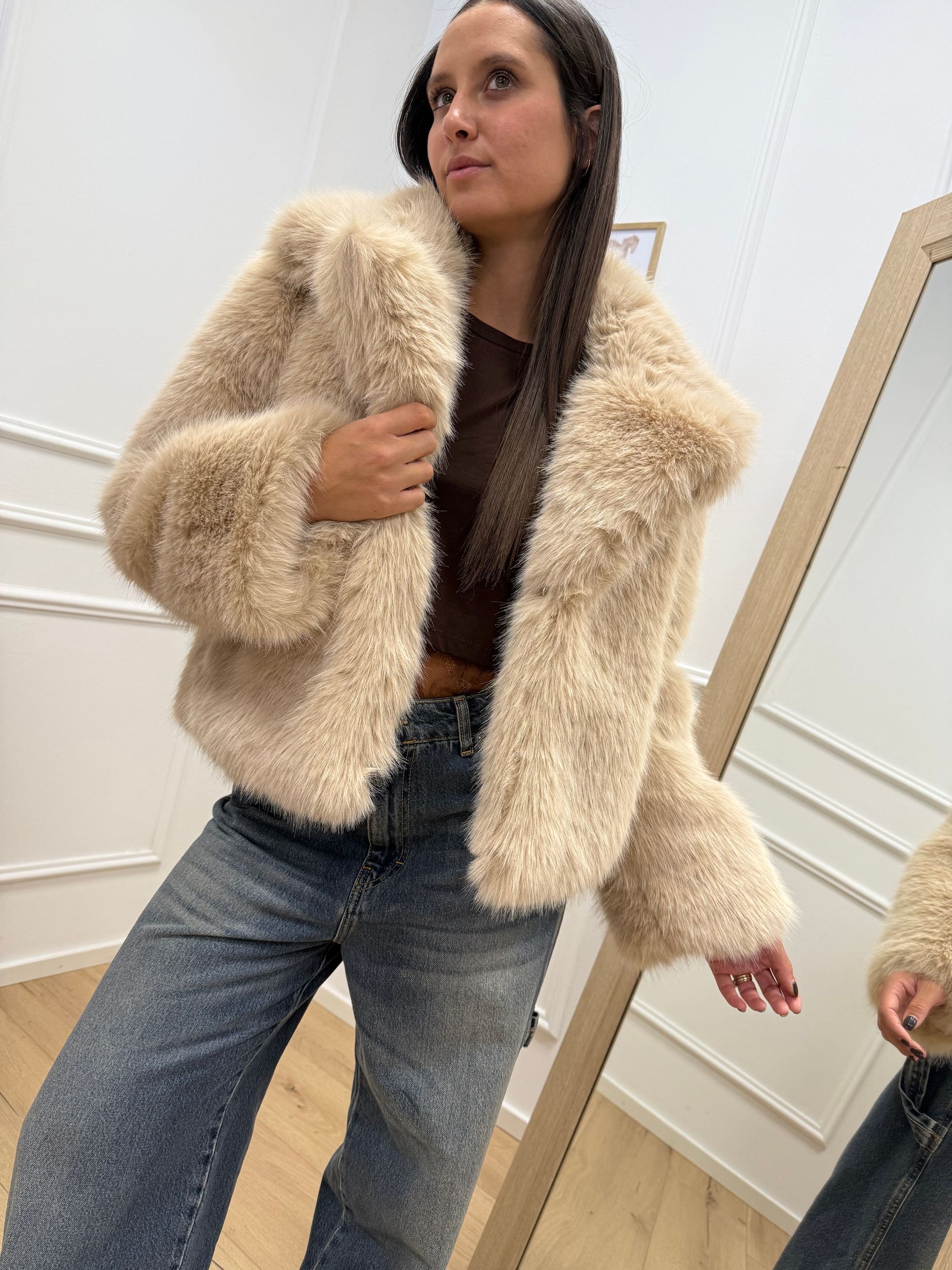 Pelliccia Sissy sabbia crop - HaveOne