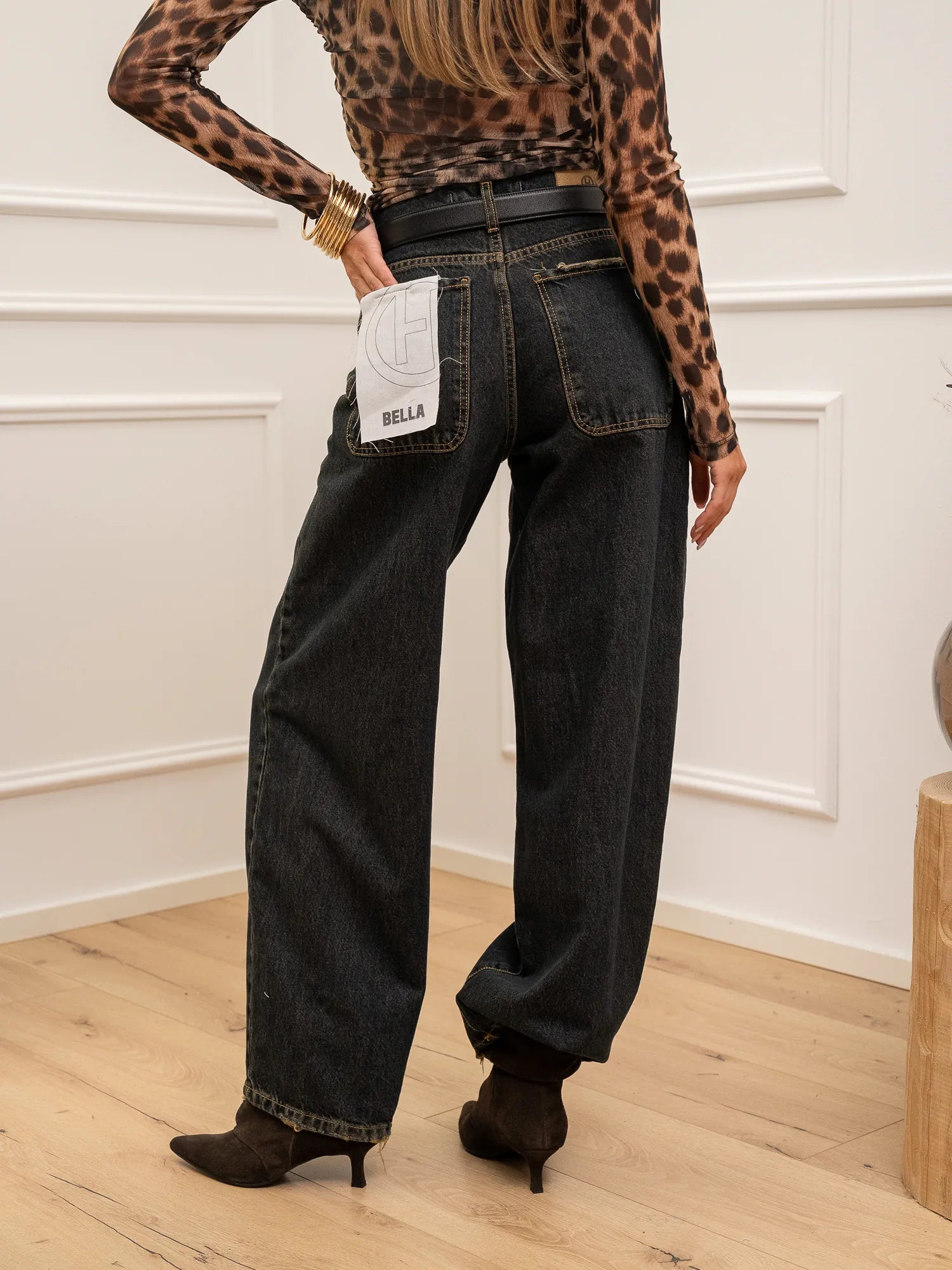 Jeans Bella in denim thè scuro - HaveOne