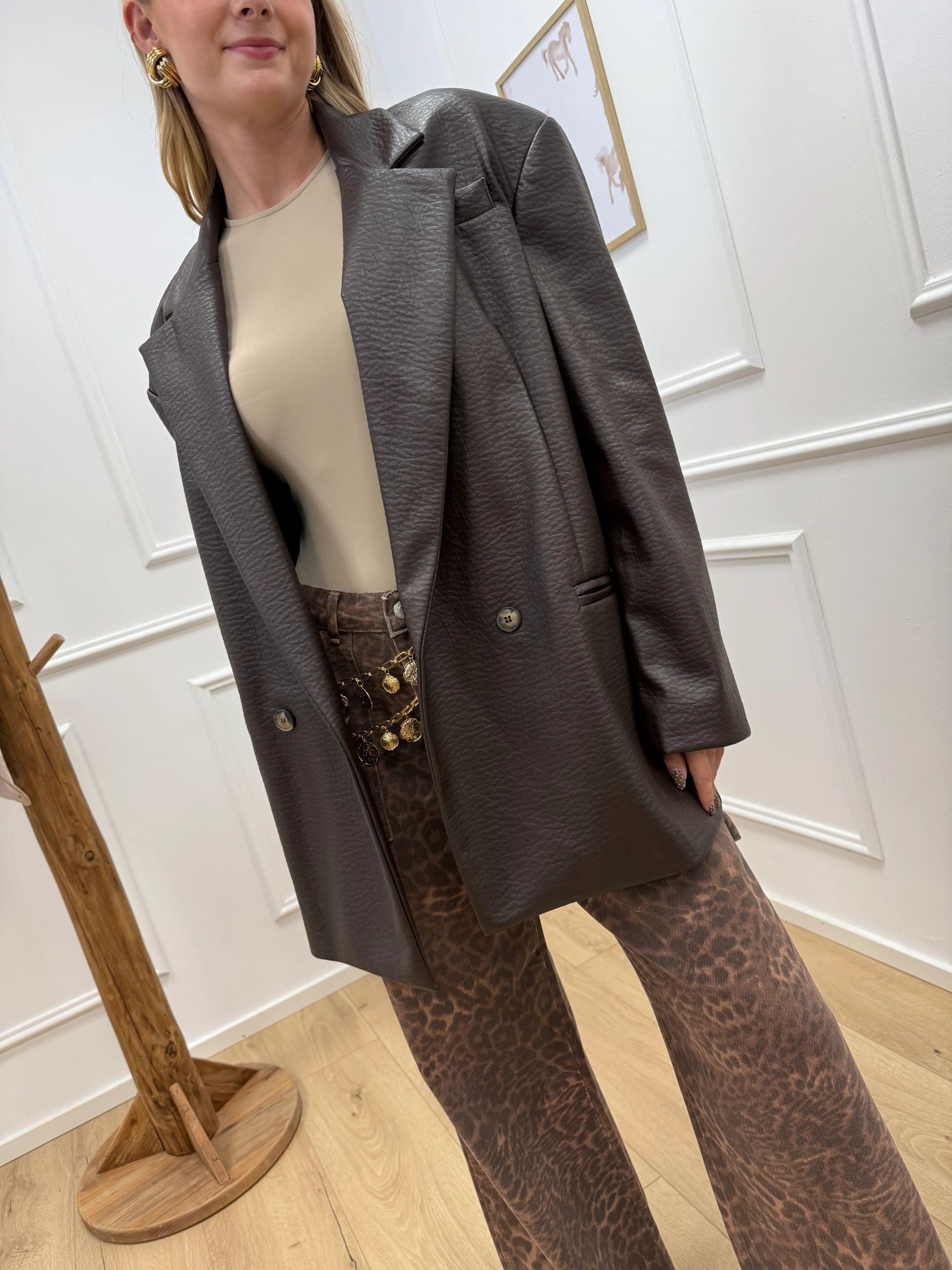 Giacca fit oversize ecopelle martellata moro - HaveOne