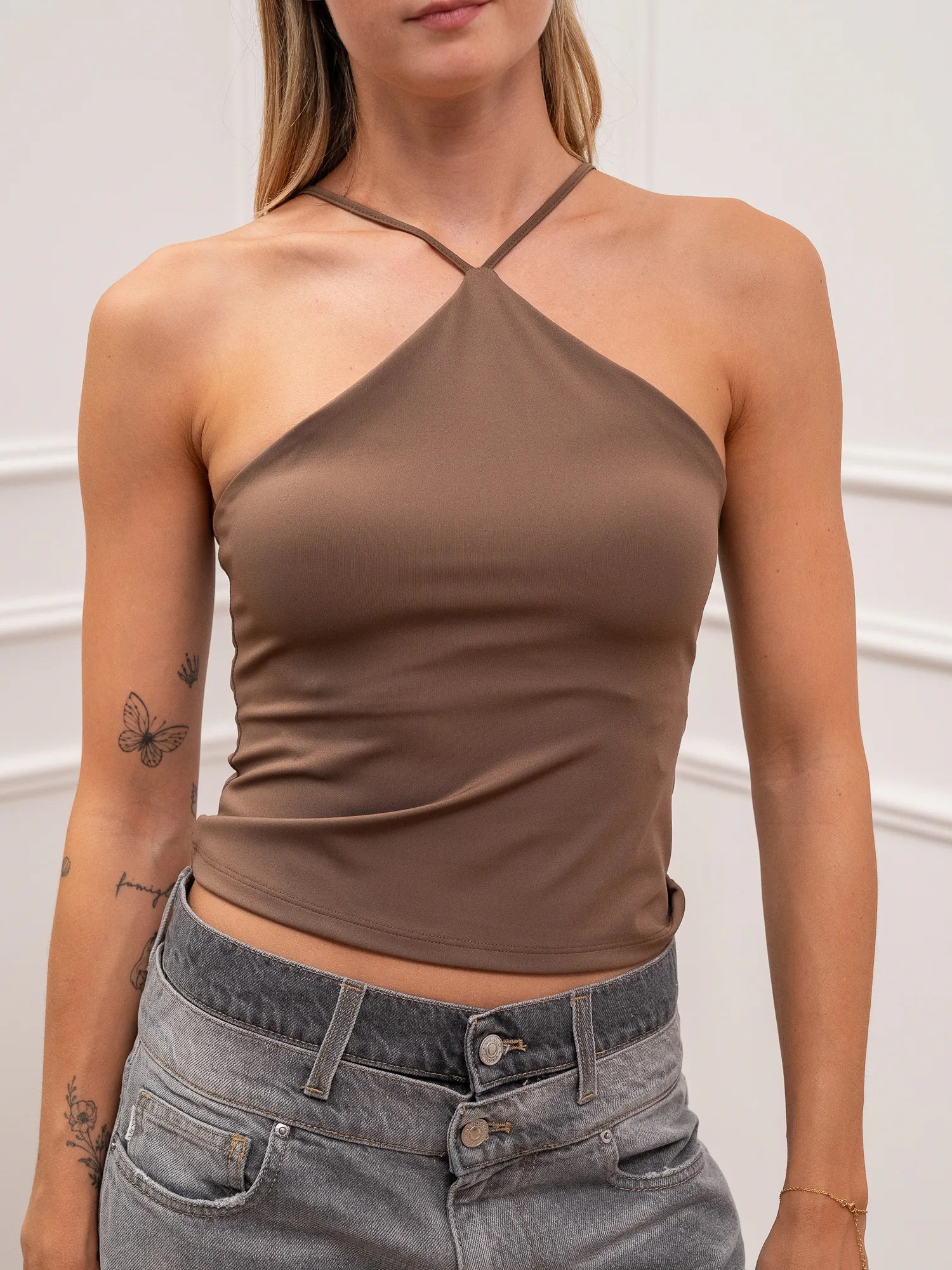 Top Cross elasticizzato castagna con scollo america - Vicolo