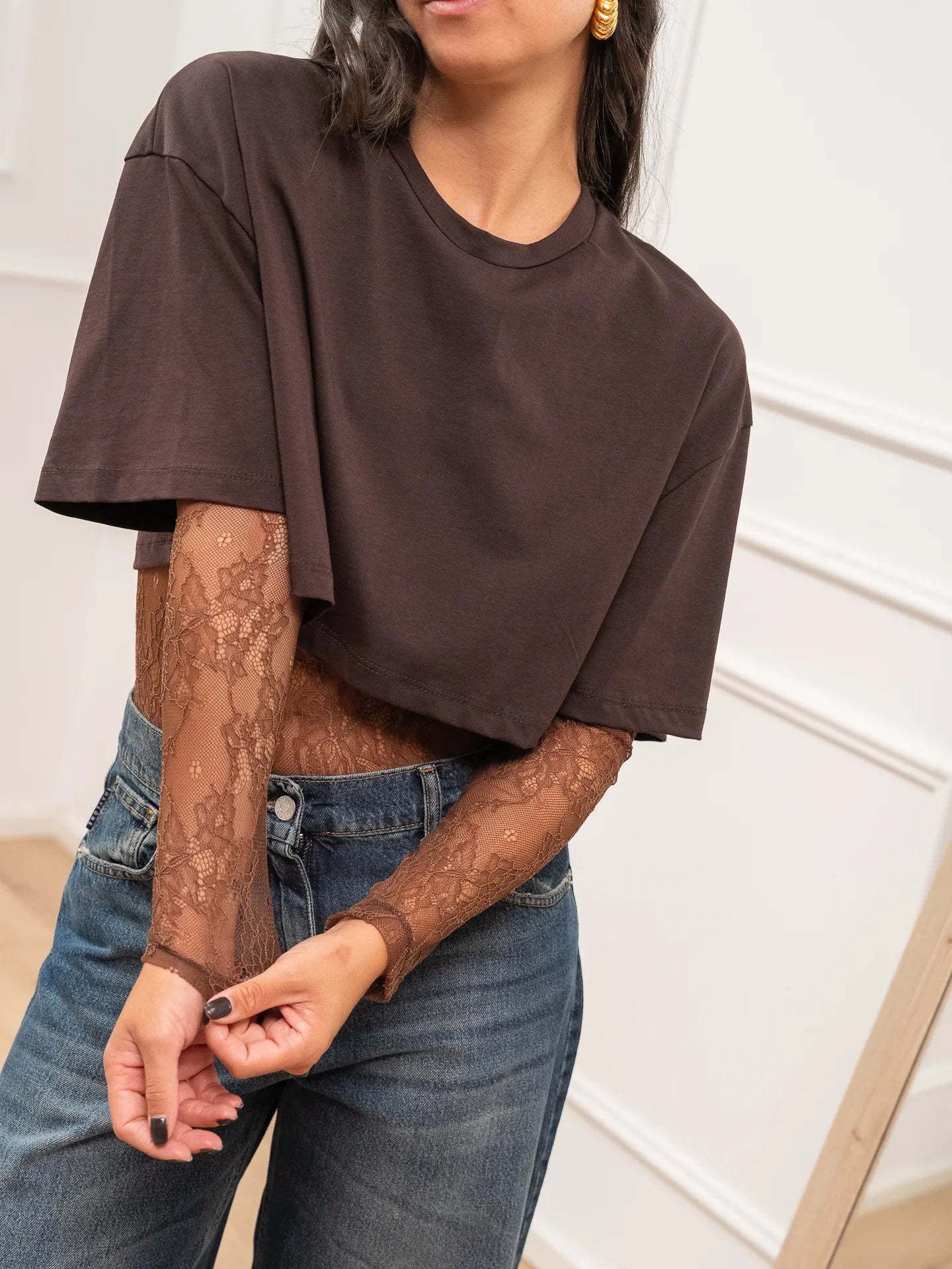 T shirt crop moro con body in pizzo - HaveOne