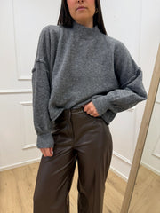 Maglia grigia con cuciture a vista a scatola - HaveOne