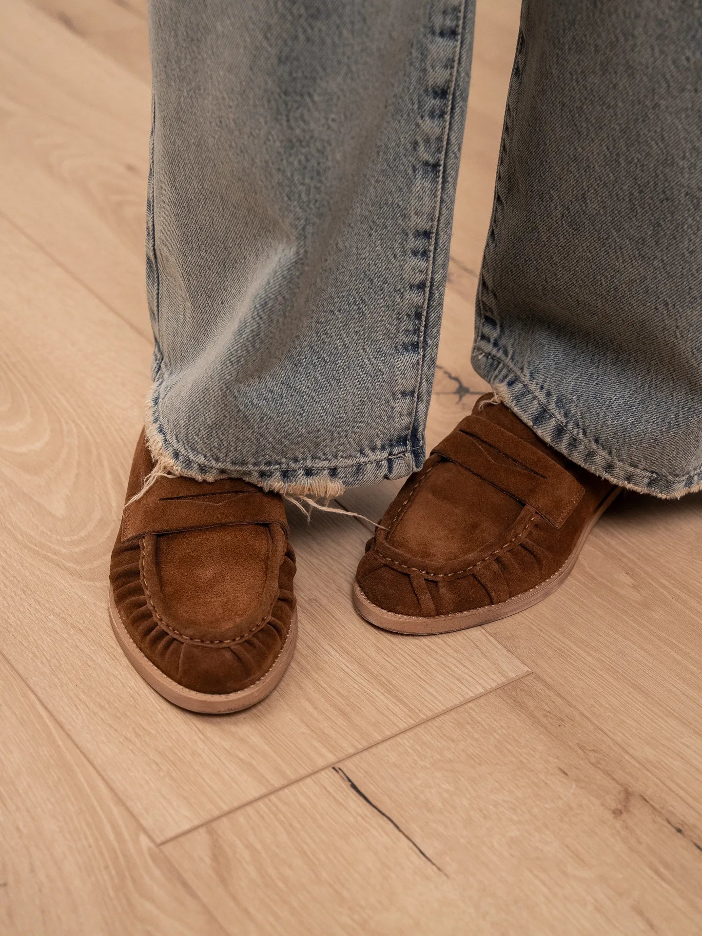 Mocassino da barca in crosta tabacco - Divine Follie