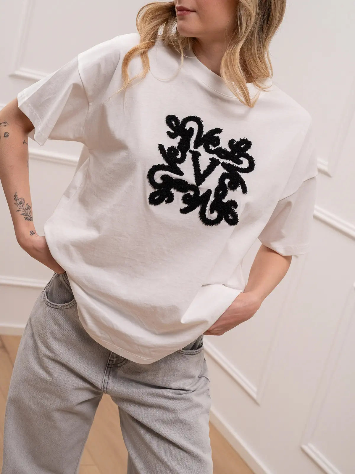 T shirt bianca logo bouclé nero - Vicolo