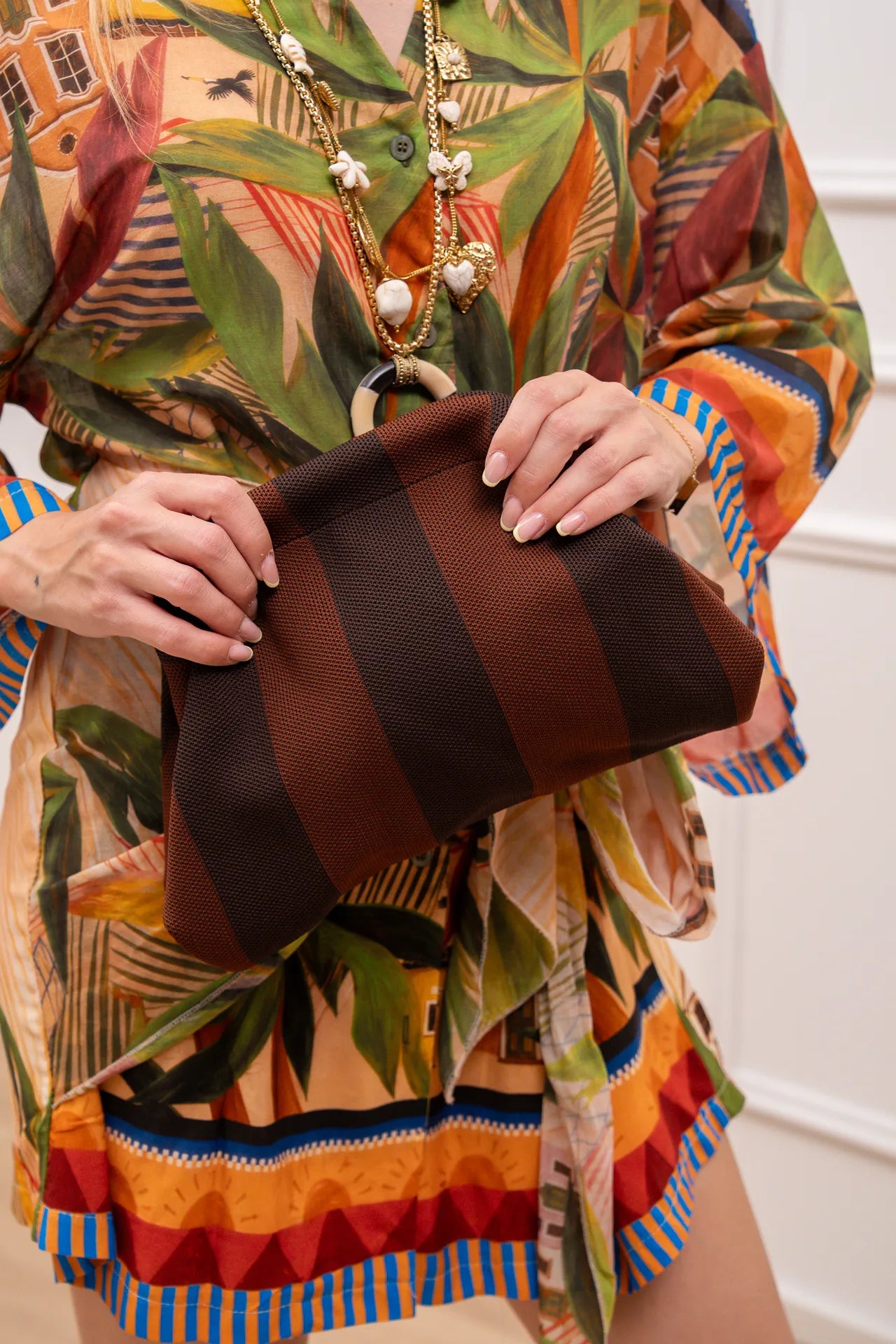 Borsa pouch New Stripe fondente e moro - Calibro Shop