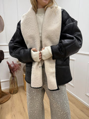 Montone oversize nero - HaveOne