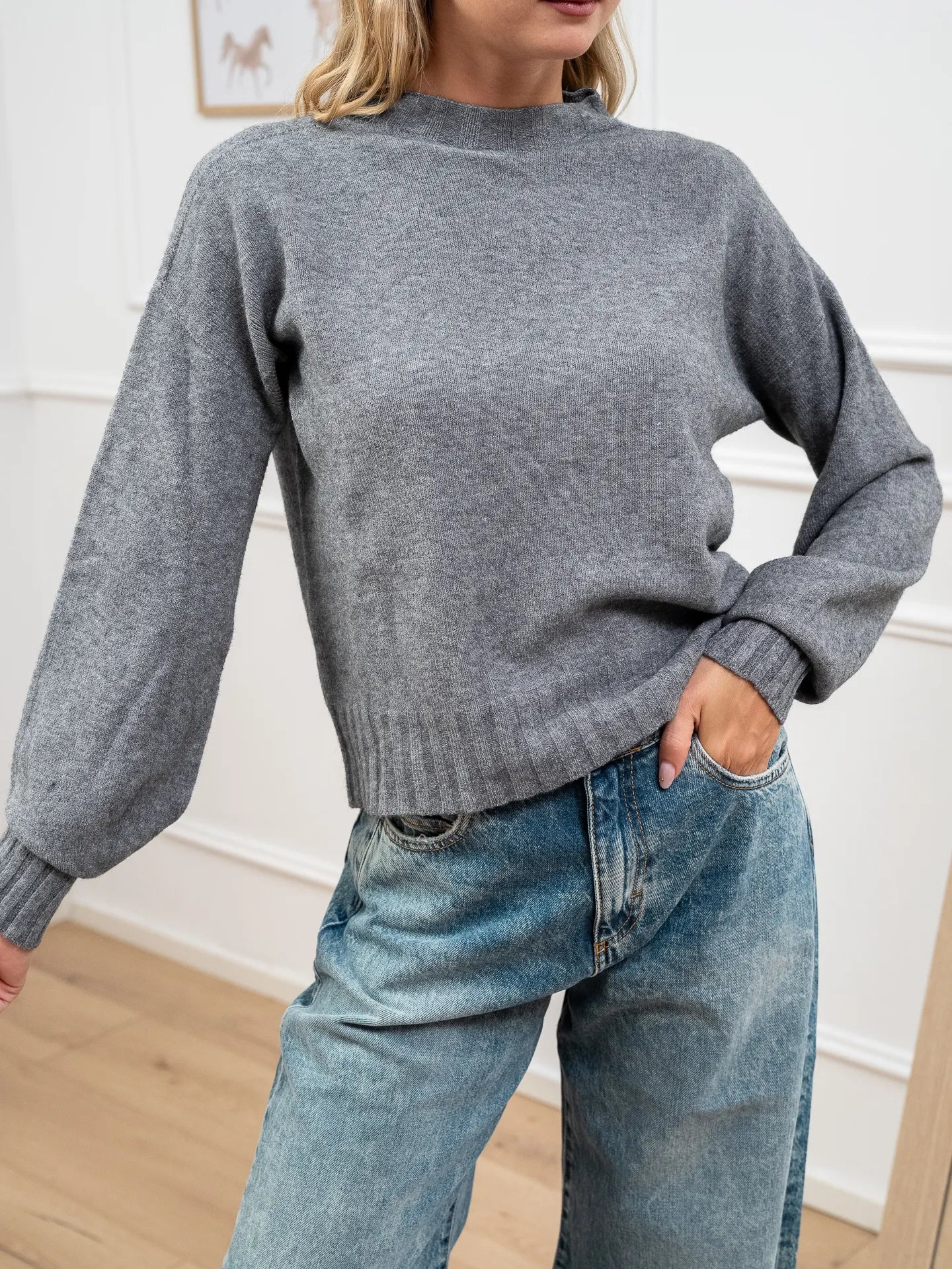 Maglione basic girocollo grigio in viscosa - Kontatto