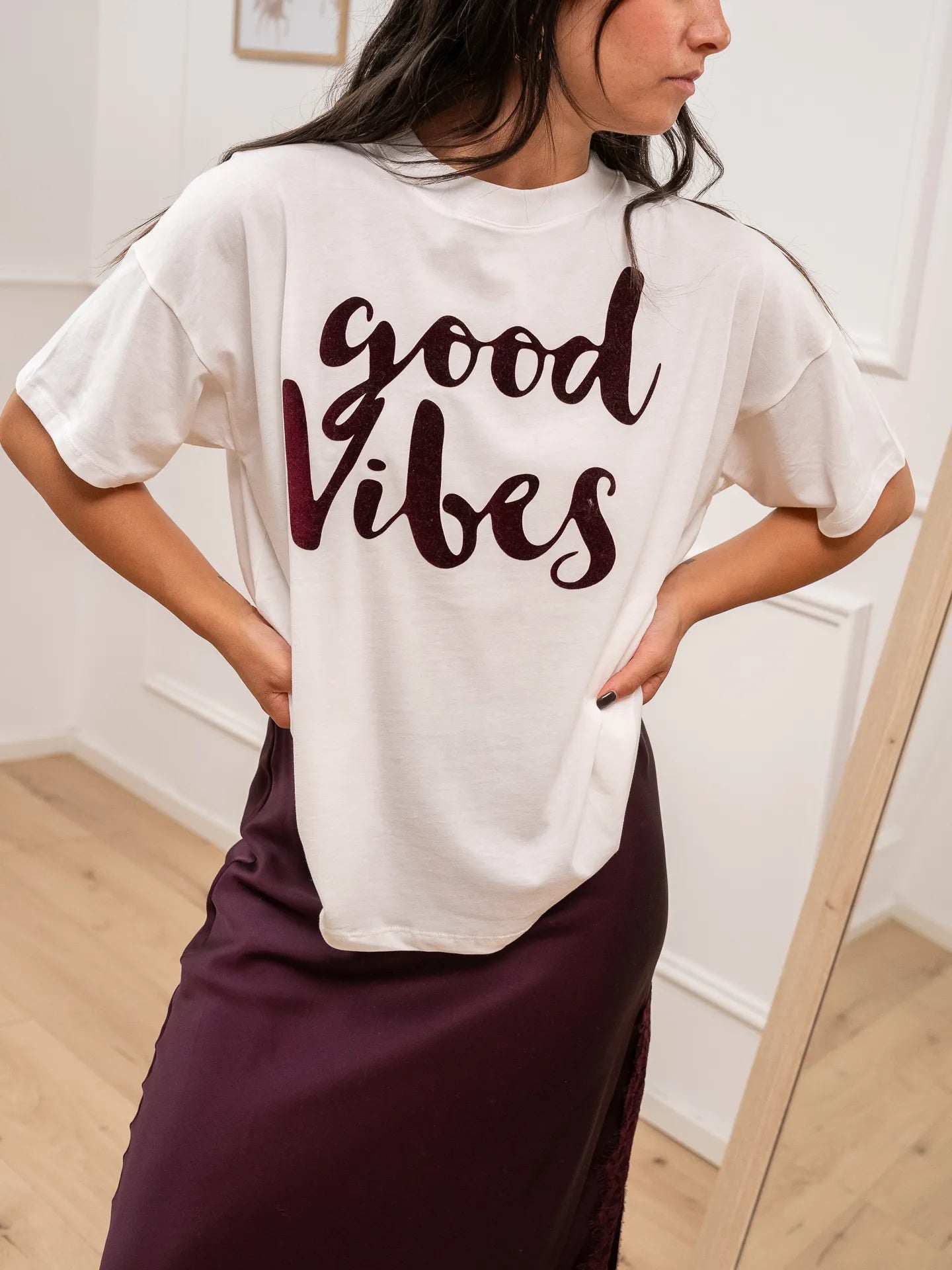 T shirt "Good vibes" floccata bordeaux - Vicolo