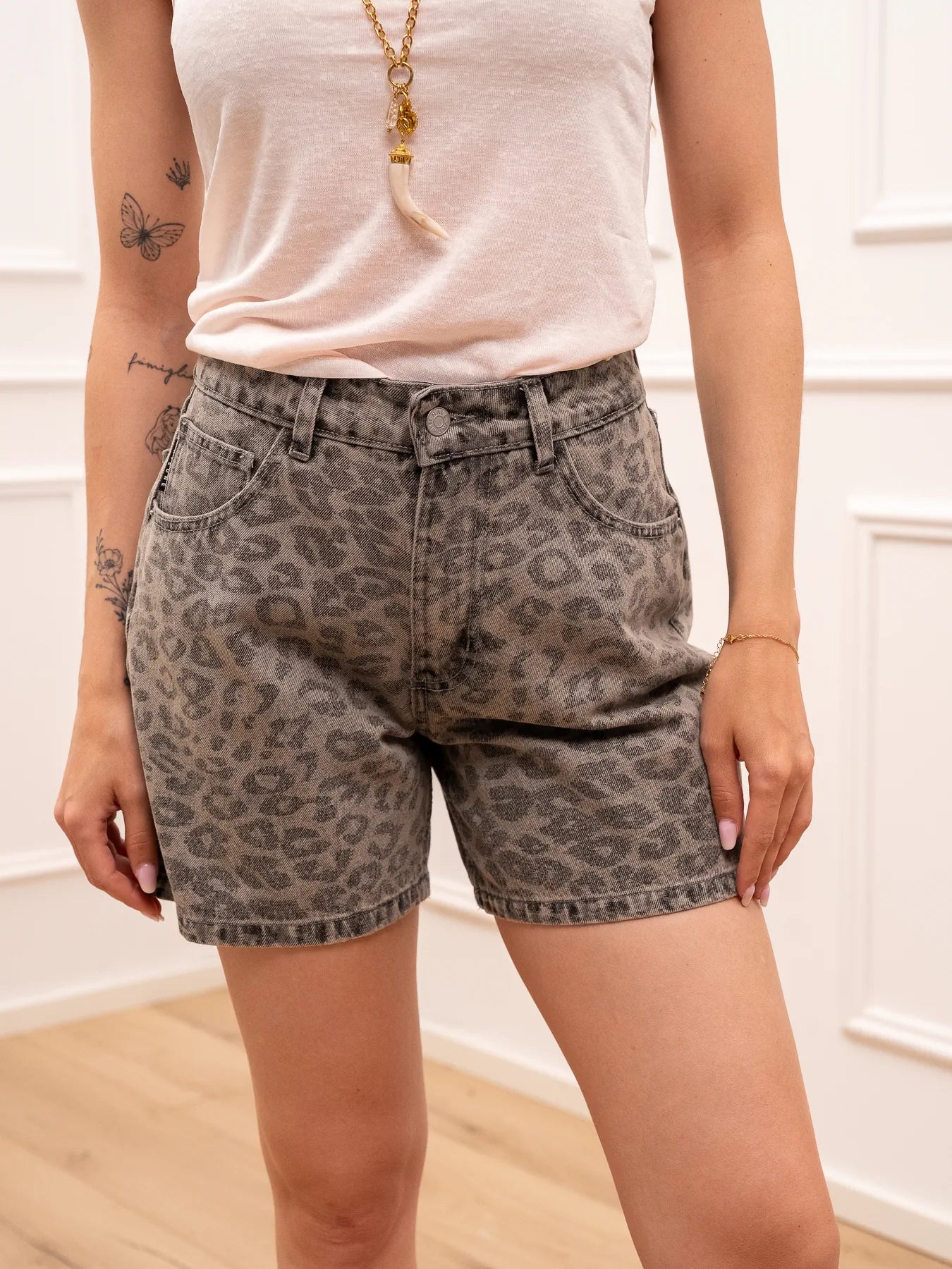 Shorts maku mom fit - HaveOne