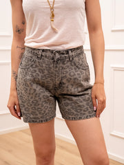 Shorts maku mom fit - HaveOne