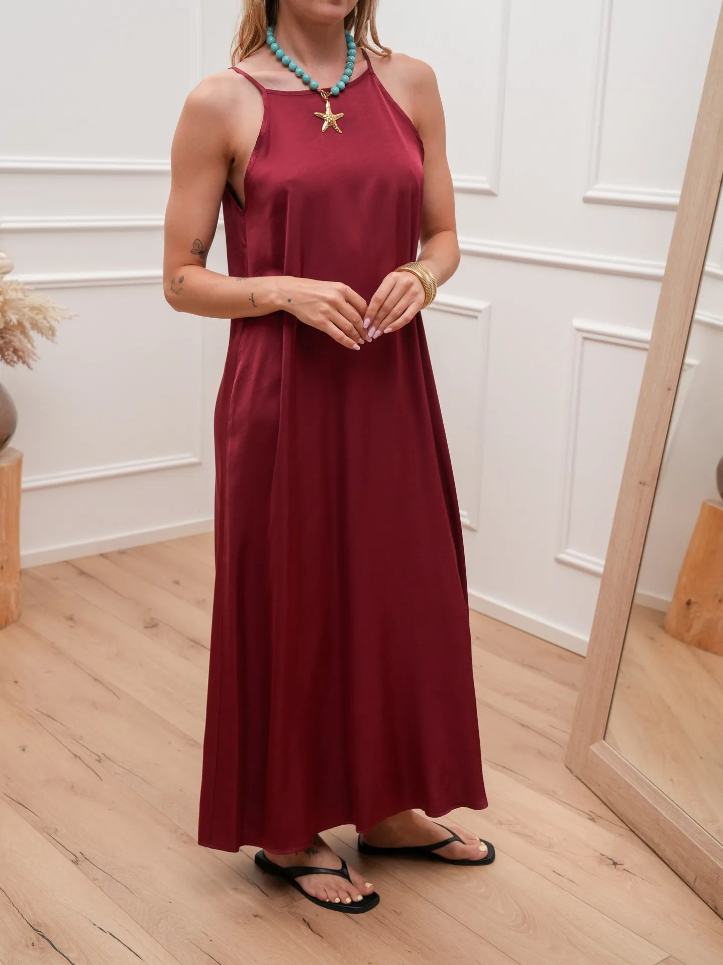 Vestito lungo in satin india scollo a v sul retro - HaveOne