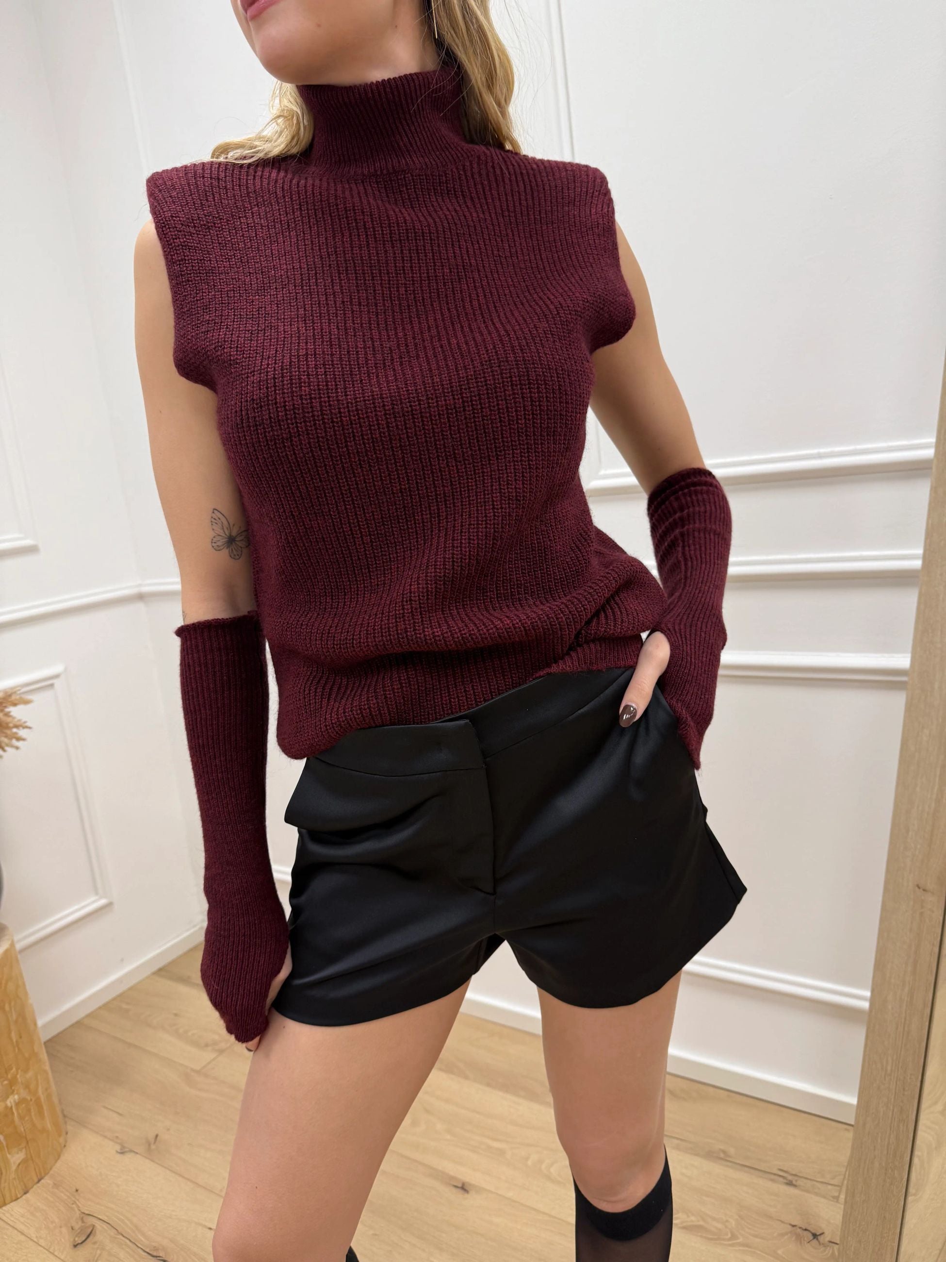 Gilet bordeaux con manicotti - Kontatto