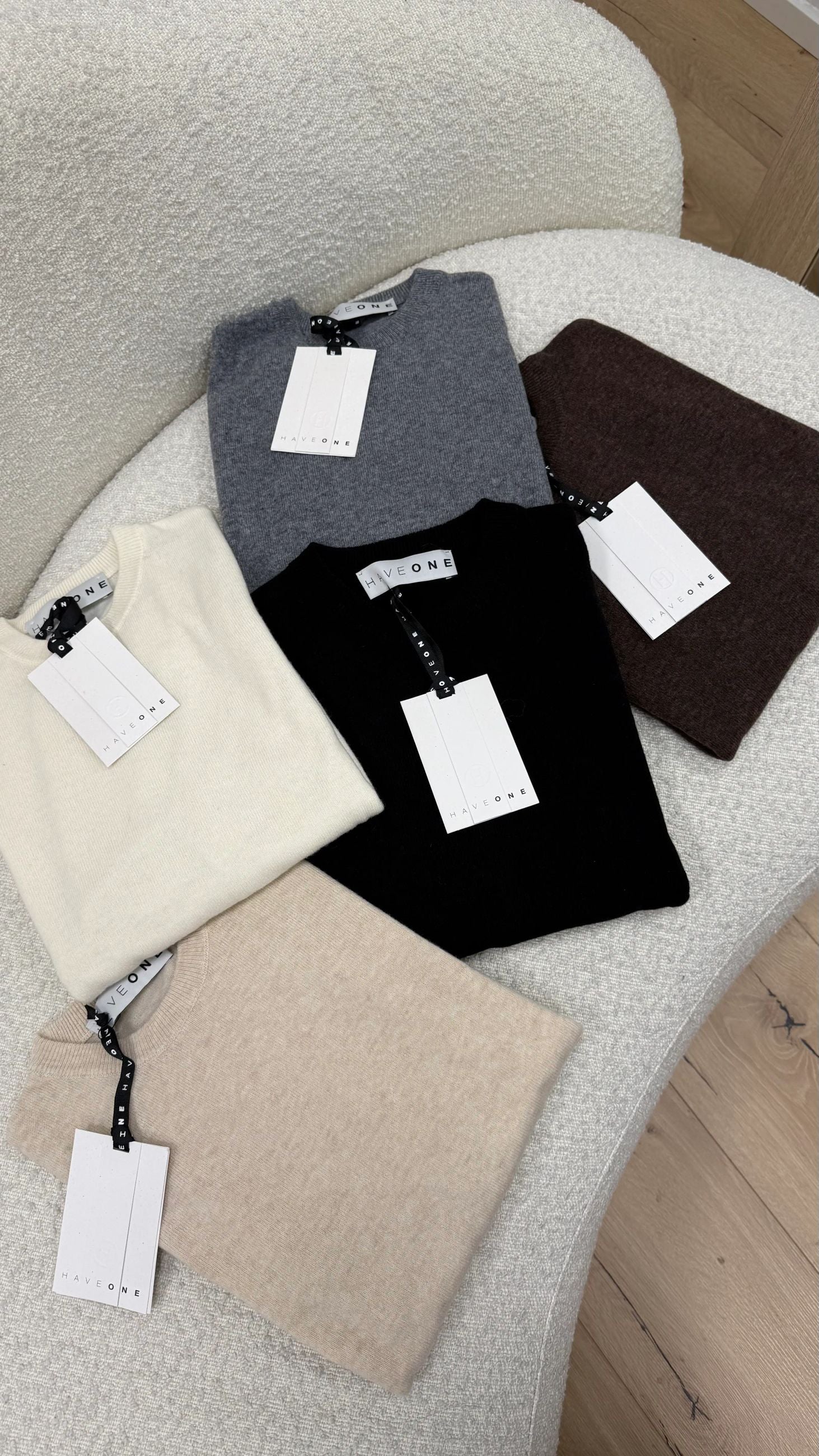 Maglia girocollo écru 80% lana - HaveOne