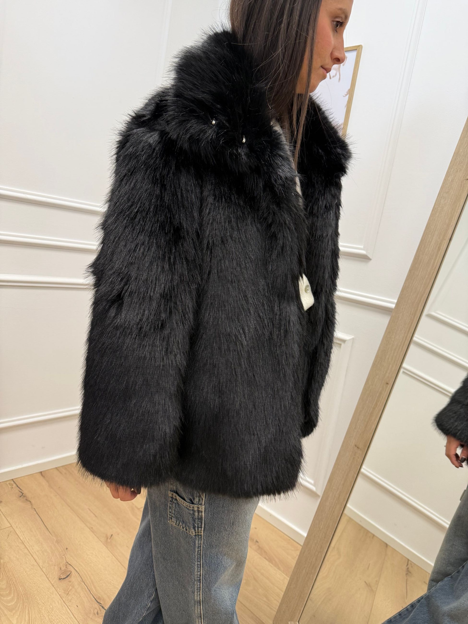 Pelliccia Sissy nera midi - HaveOne