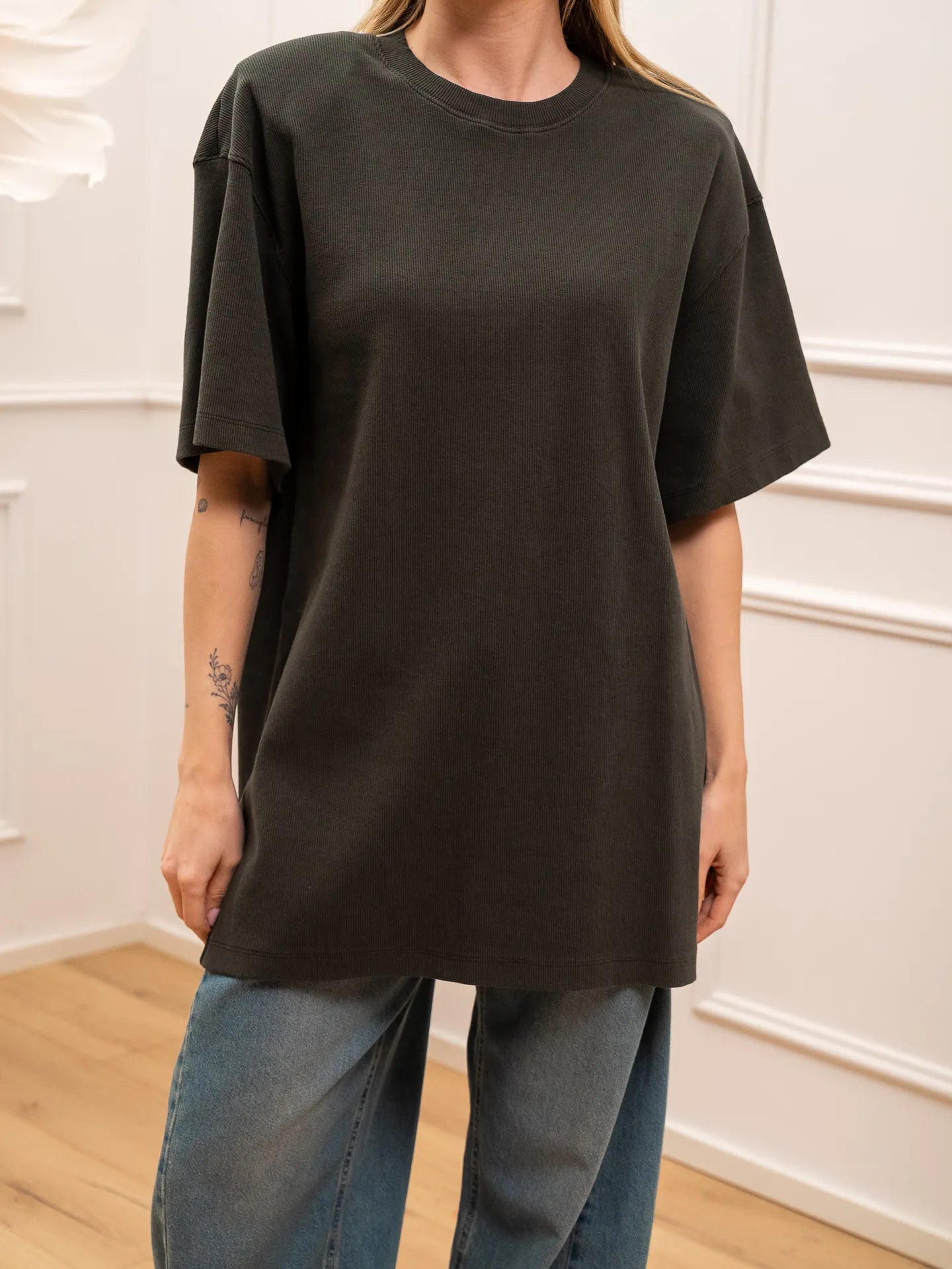 T shirt a costine verde bosco spalla imbottita - Vicolo