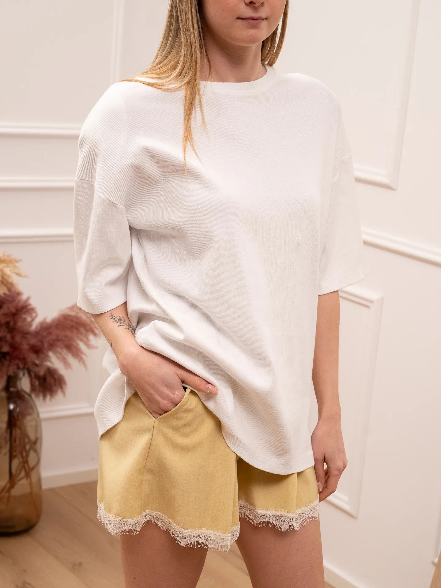 T shirt a costine bianca maxi spalline fit over - HaveOne