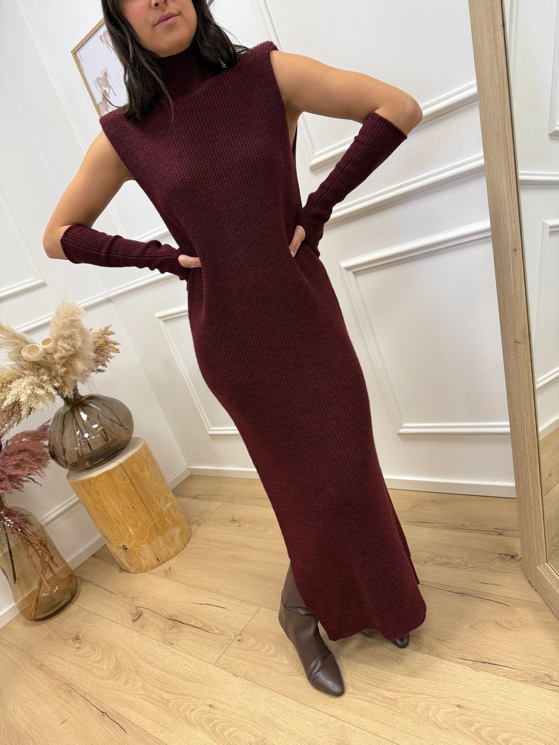 Vestito bordeaux a coste con manicotti - Kontatto