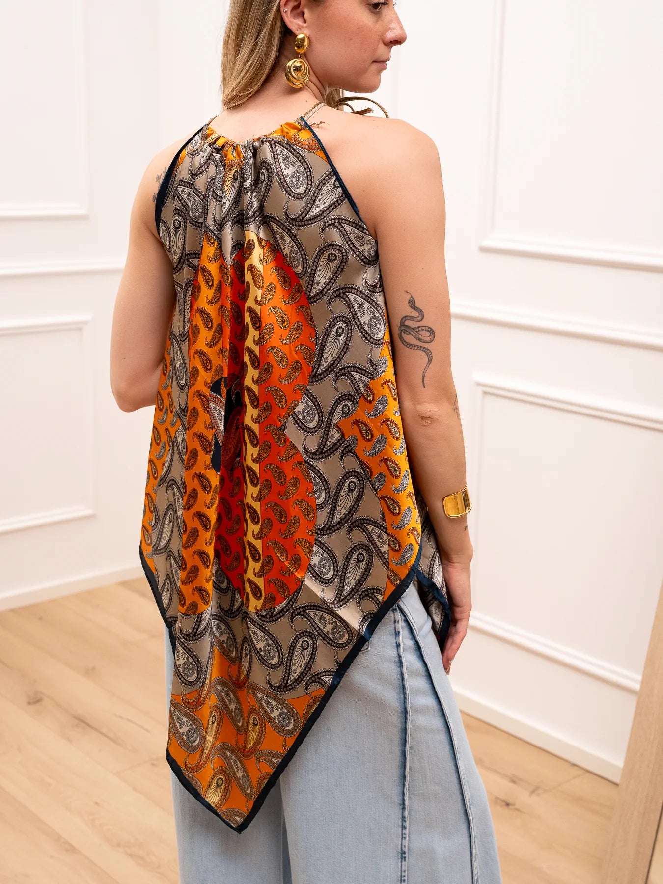 Top foulard fantasia arancio e ottanio con perline - Vicolo