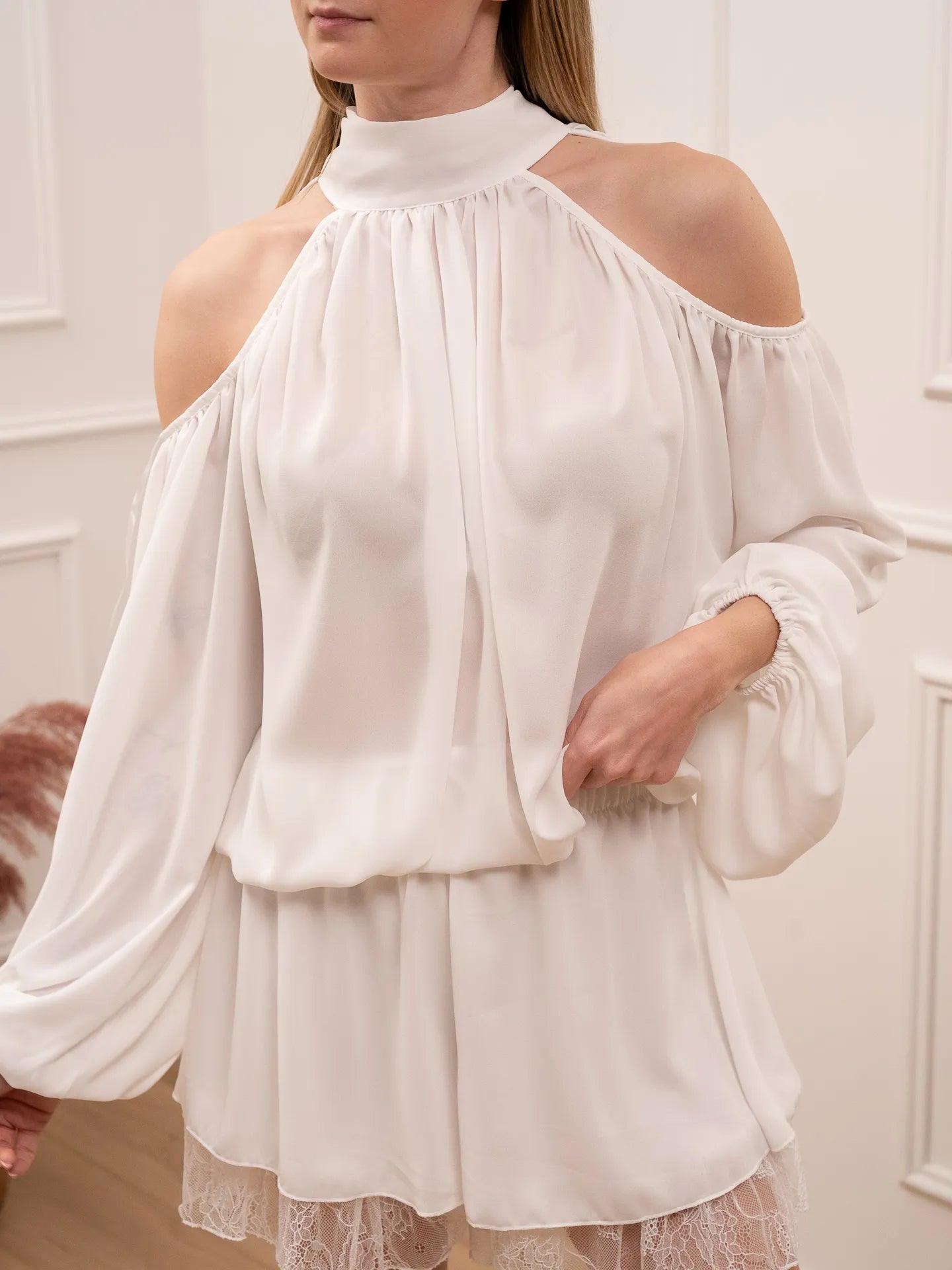 Blusa bohemien bianca spalle cut out - HaveOne