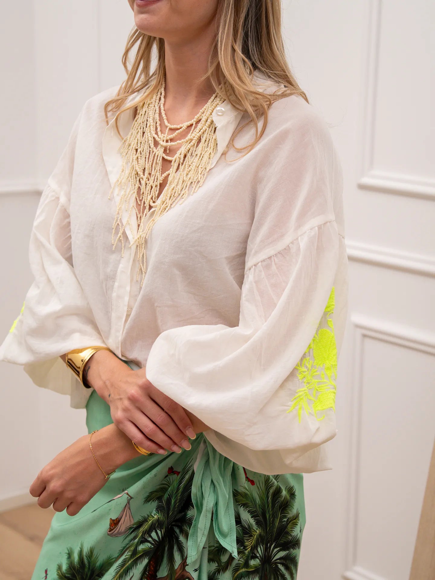 Camicia Mussolina burro ricami neon - Tensione In