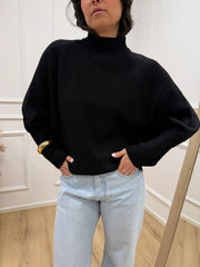 Maglia pipistrello nera a collo alto - HaveOne