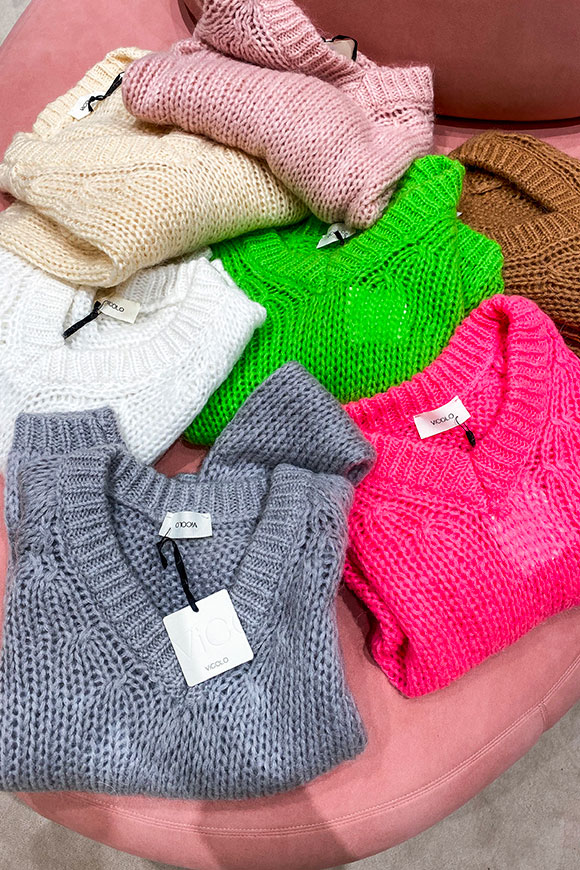 Vicolo - Powder pink V-neck sweater in wool blend