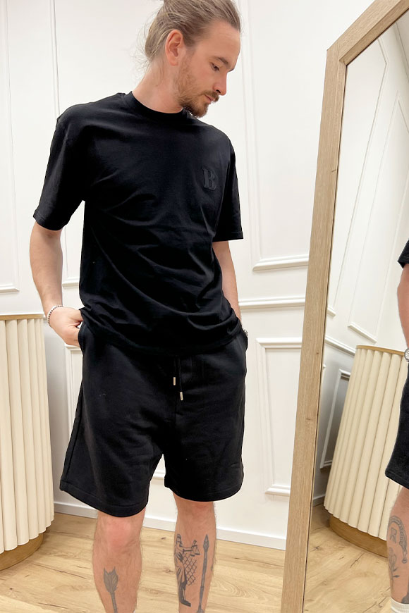 I'm Brian - T shirt nera oversize con logo in tono ricamato