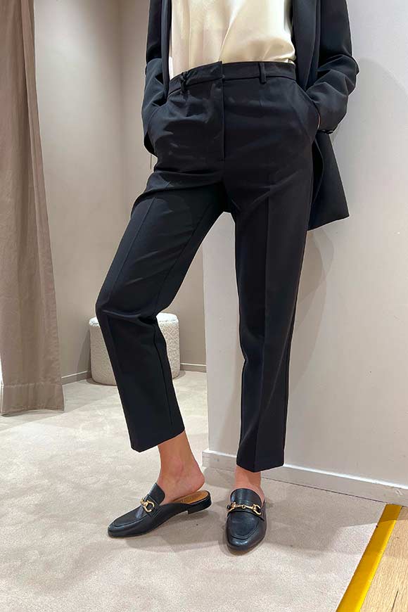 Vicolo - Black tailored cigarette trousers with america pocket