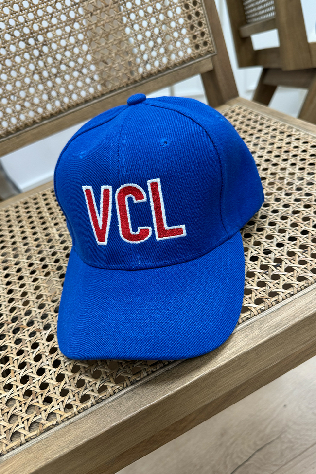Vicolo - Cappello blu con ricamo logo "VCL" rosso
