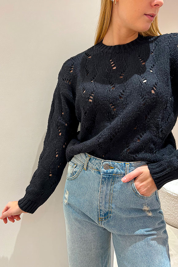 Vicolo - Black openwork crew neck sweater