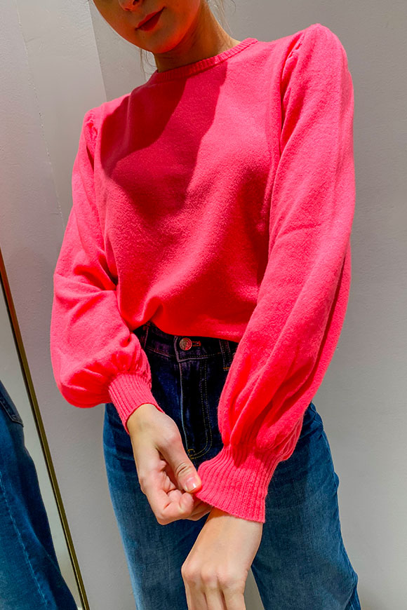 Vicolo - Coral crewneck sweater with balloon sleeve in cashmere