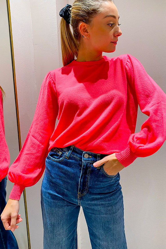 Vicolo - Coral crewneck sweater with balloon sleeve in cashmere