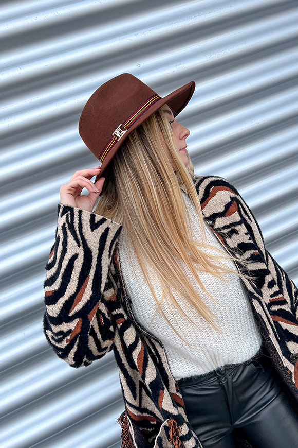 Vicolo - Dark brown hat with tape and golden "VCL" logo