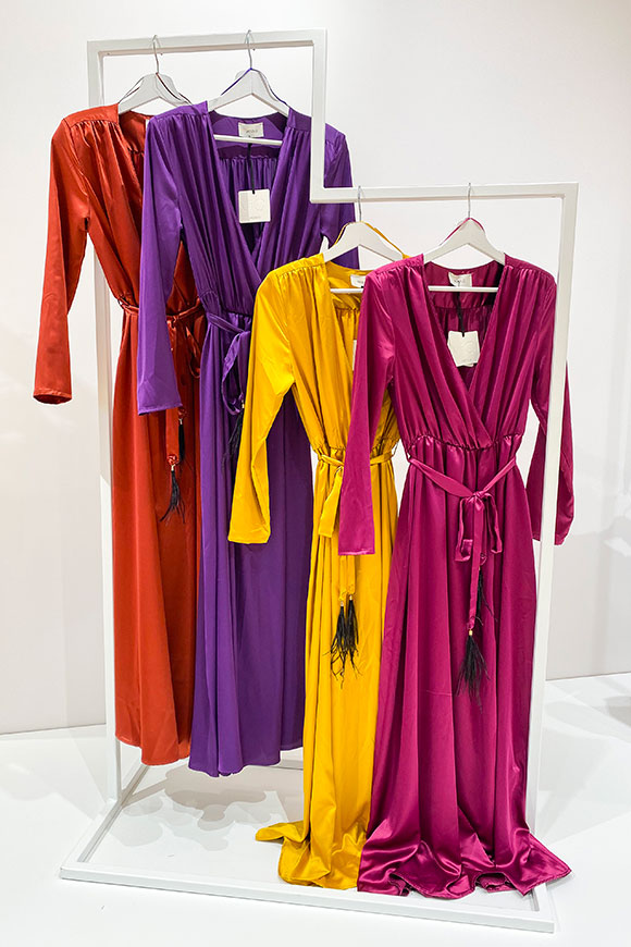 Vicolo - Vestito viola lungo in raso con spacco